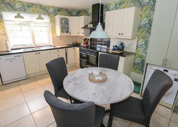 Holiday home Kivvy *